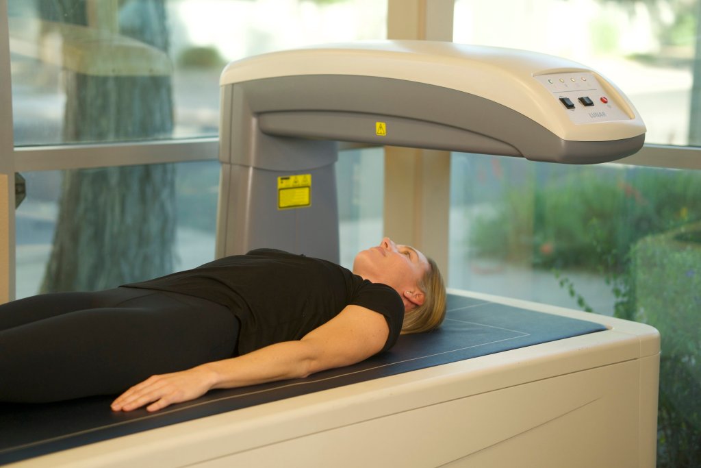 patient getting dexa scan